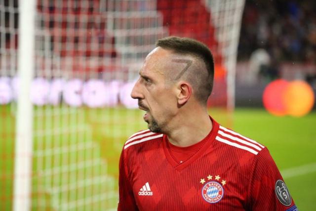 特别是在比 特别是在比