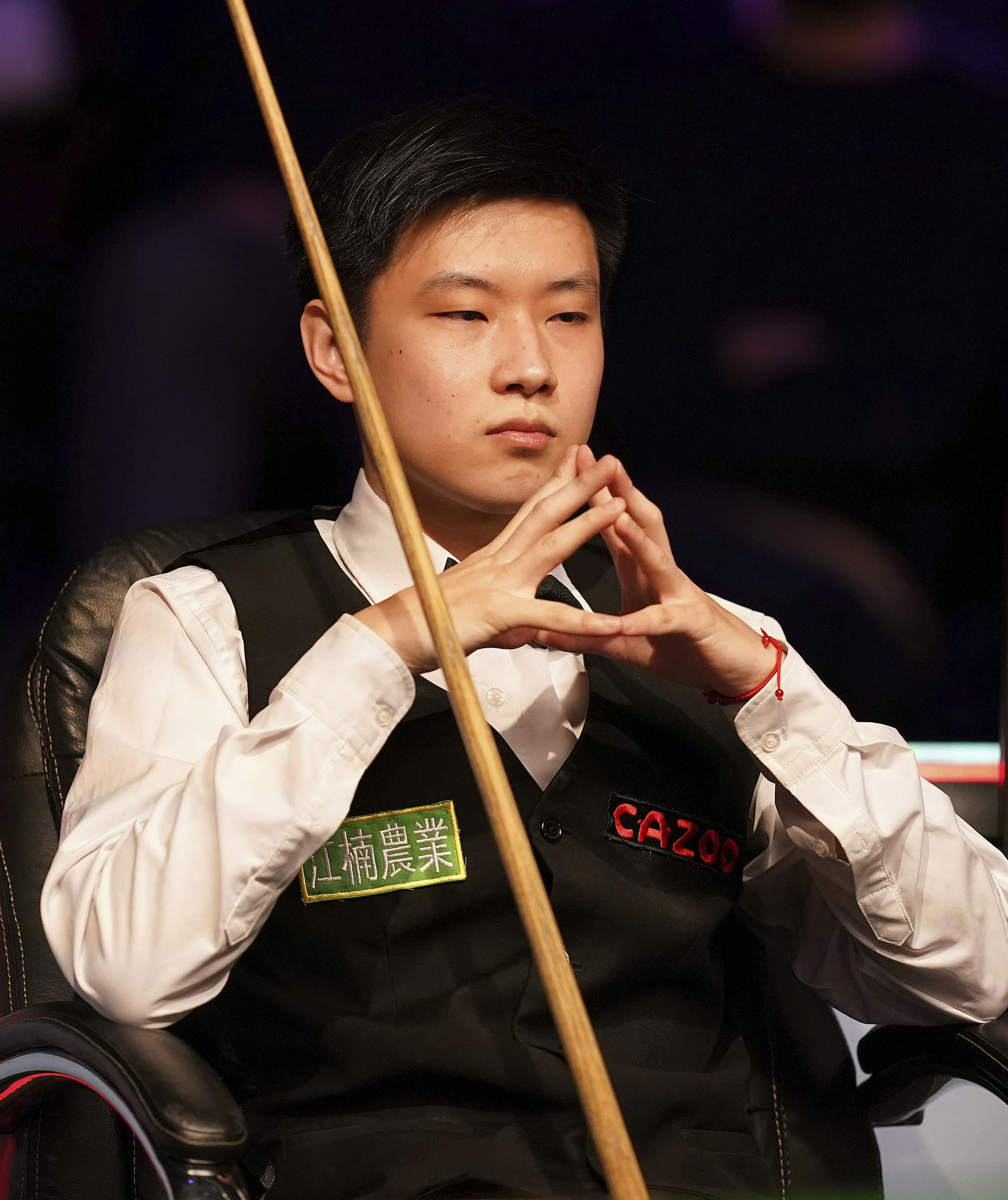 五场比赛中 五场比赛中