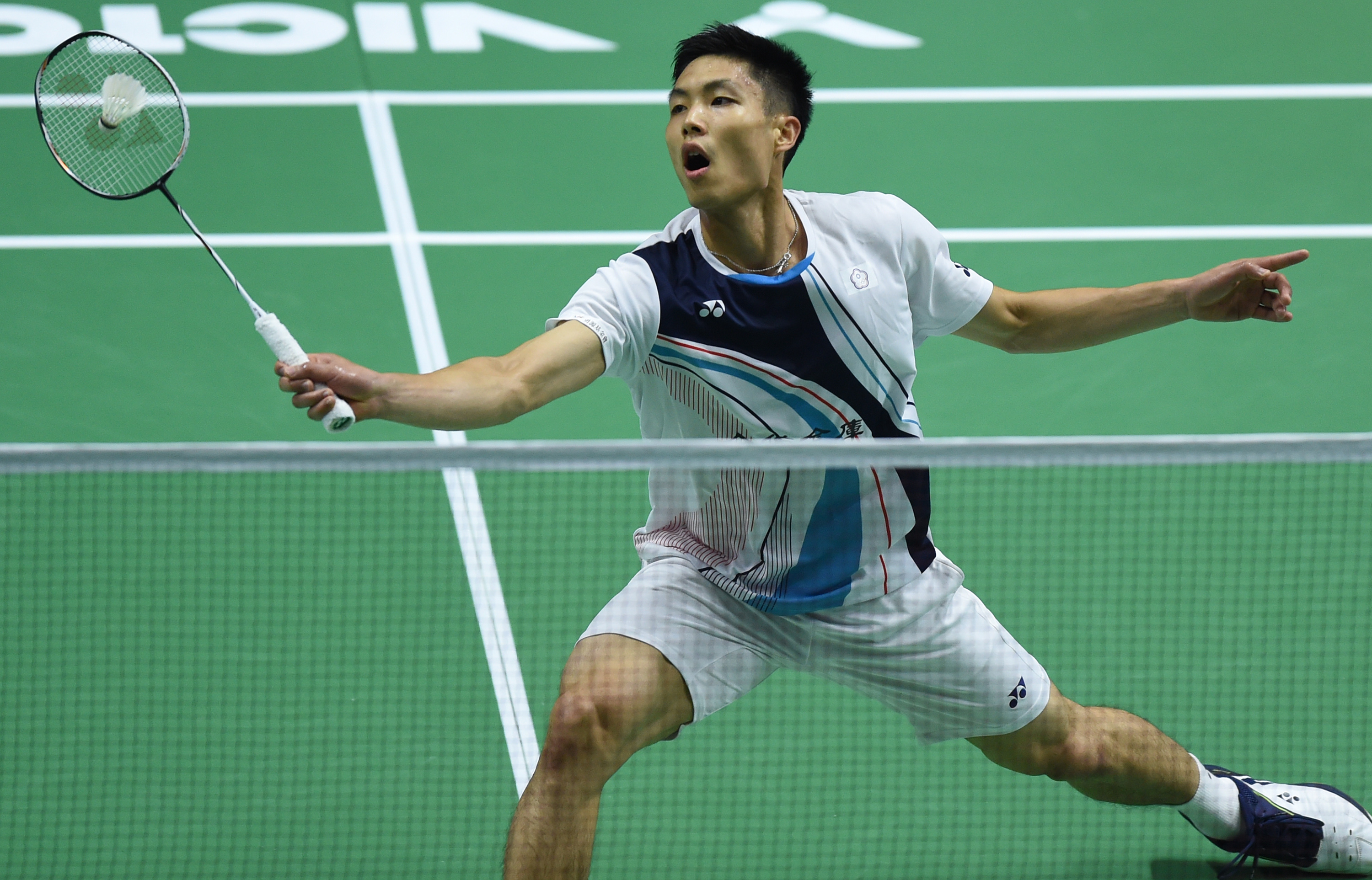 上的表现会 上的表现会