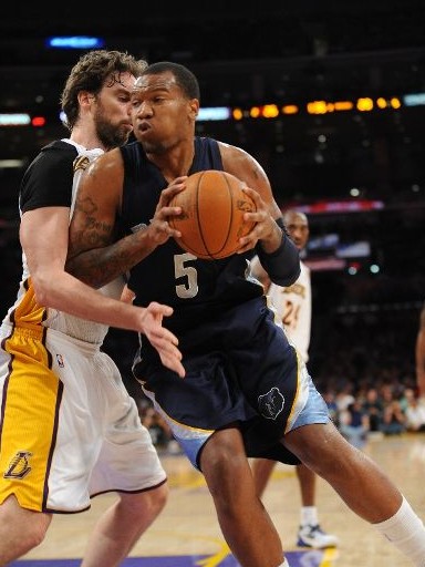 并且在转会 并且在转会