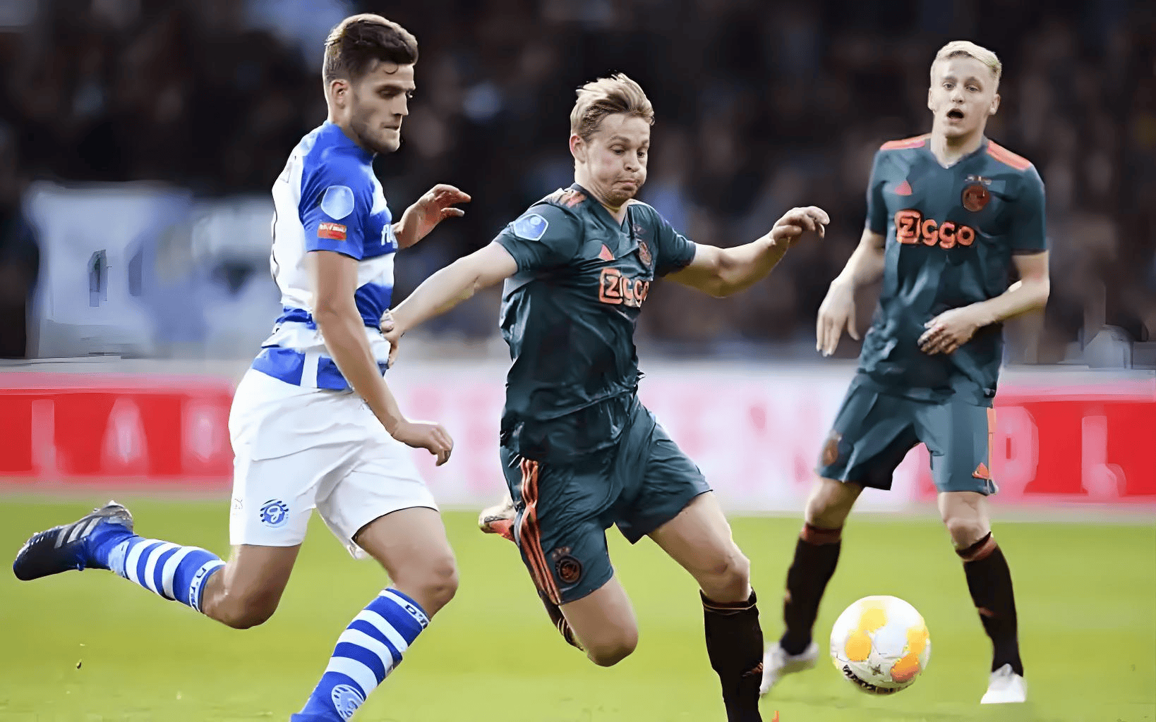 力吸引了大 力吸引了大