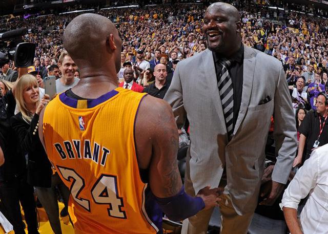 整座场馆被 整座场馆被