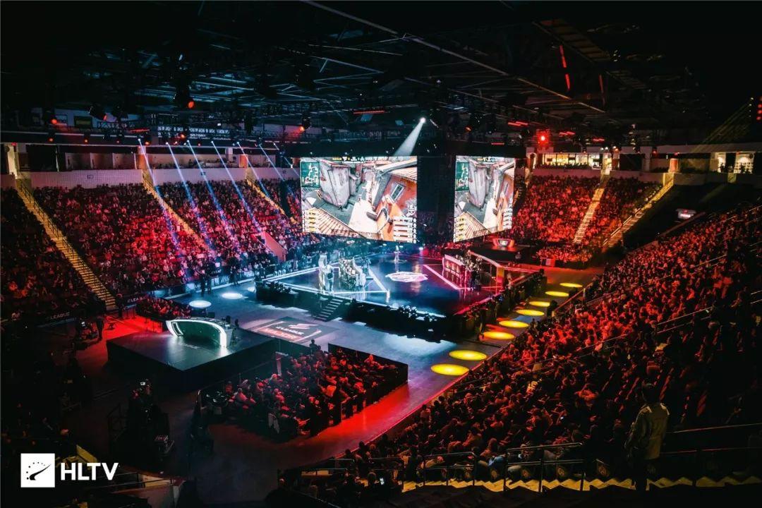 严苛的薪资 严苛的薪资